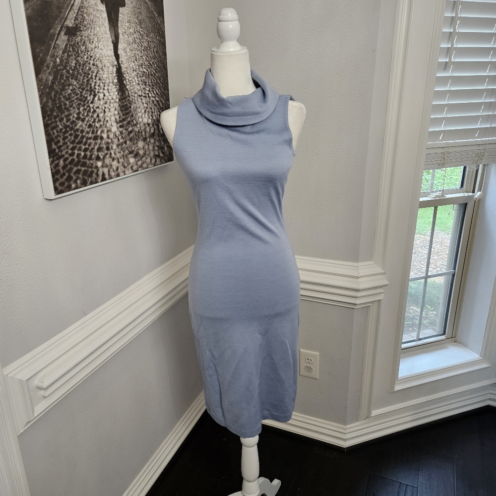 St. John baby blue crowl neck dress size 2 - Picture 2 of 9